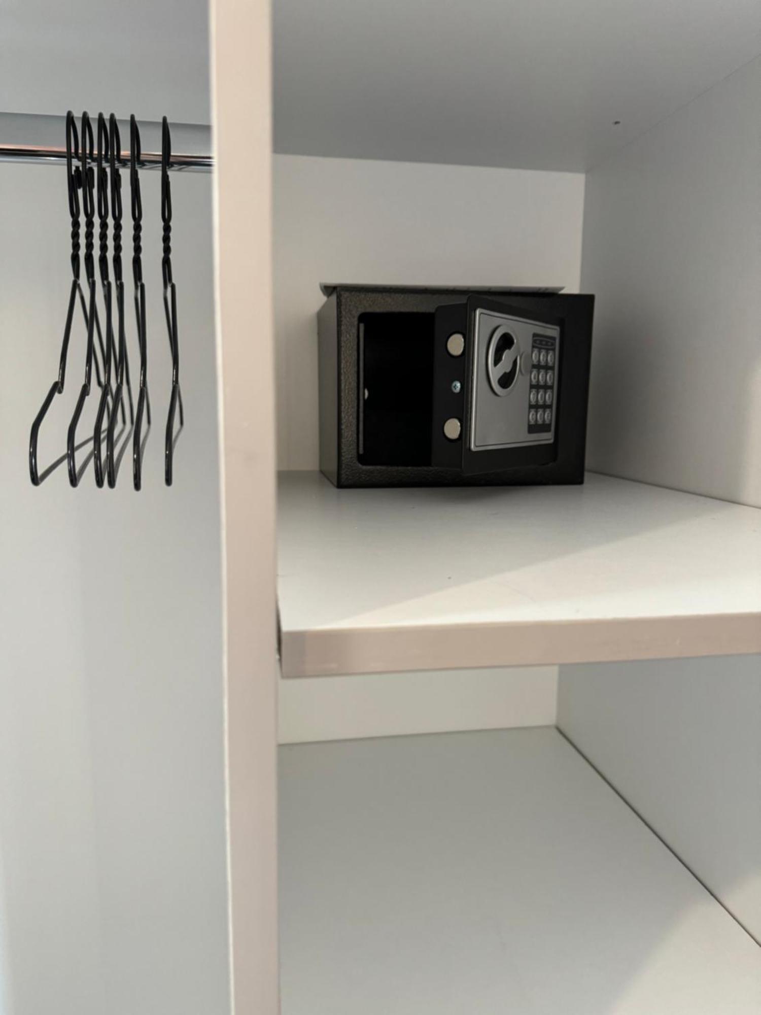 Spacious Apartment Near Monastiraki By Kozy Koala Ateny Zewnętrze zdjęcie