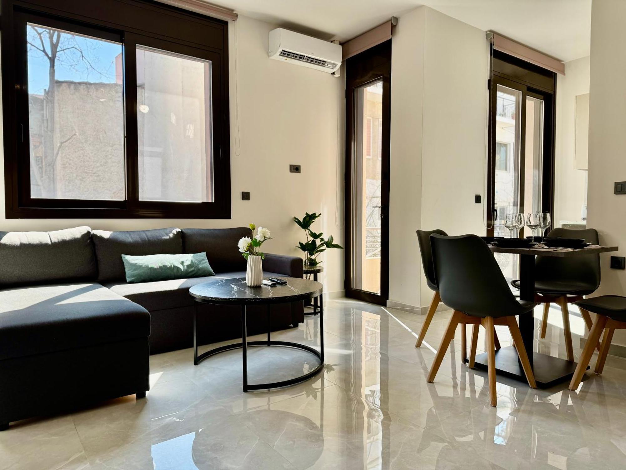 Spacious Apartment Near Monastiraki By Kozy Koala Ateny Zewnętrze zdjęcie